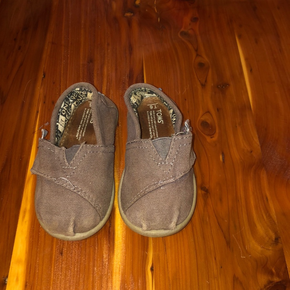 Kids Toms